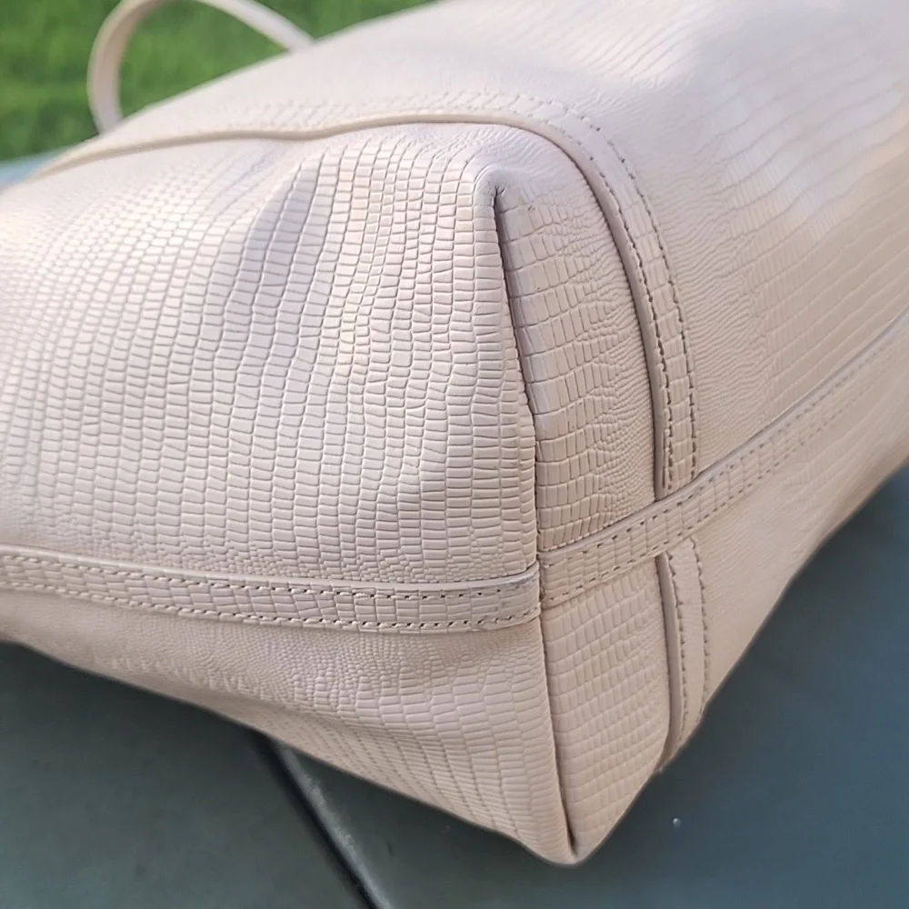 DKNY Croc Embossed Cream Leather Tote Bag with Tag